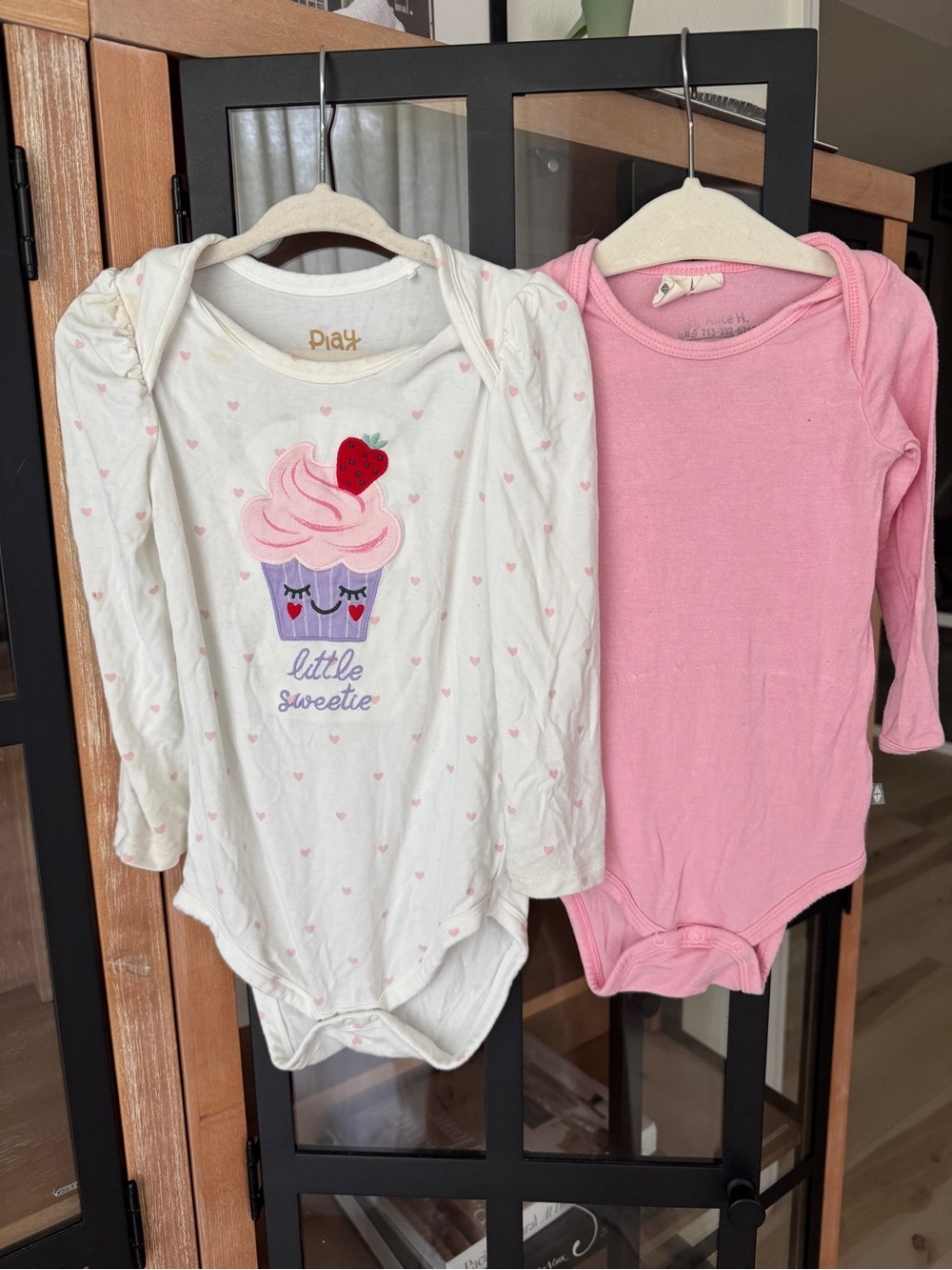 Bundle Little Sleepies Kyte Baby onesie long sleeve bodysuit bamboo girl cupcake